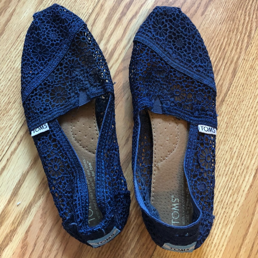 Tom’s Alpargata Lace Women’s Slip Ons